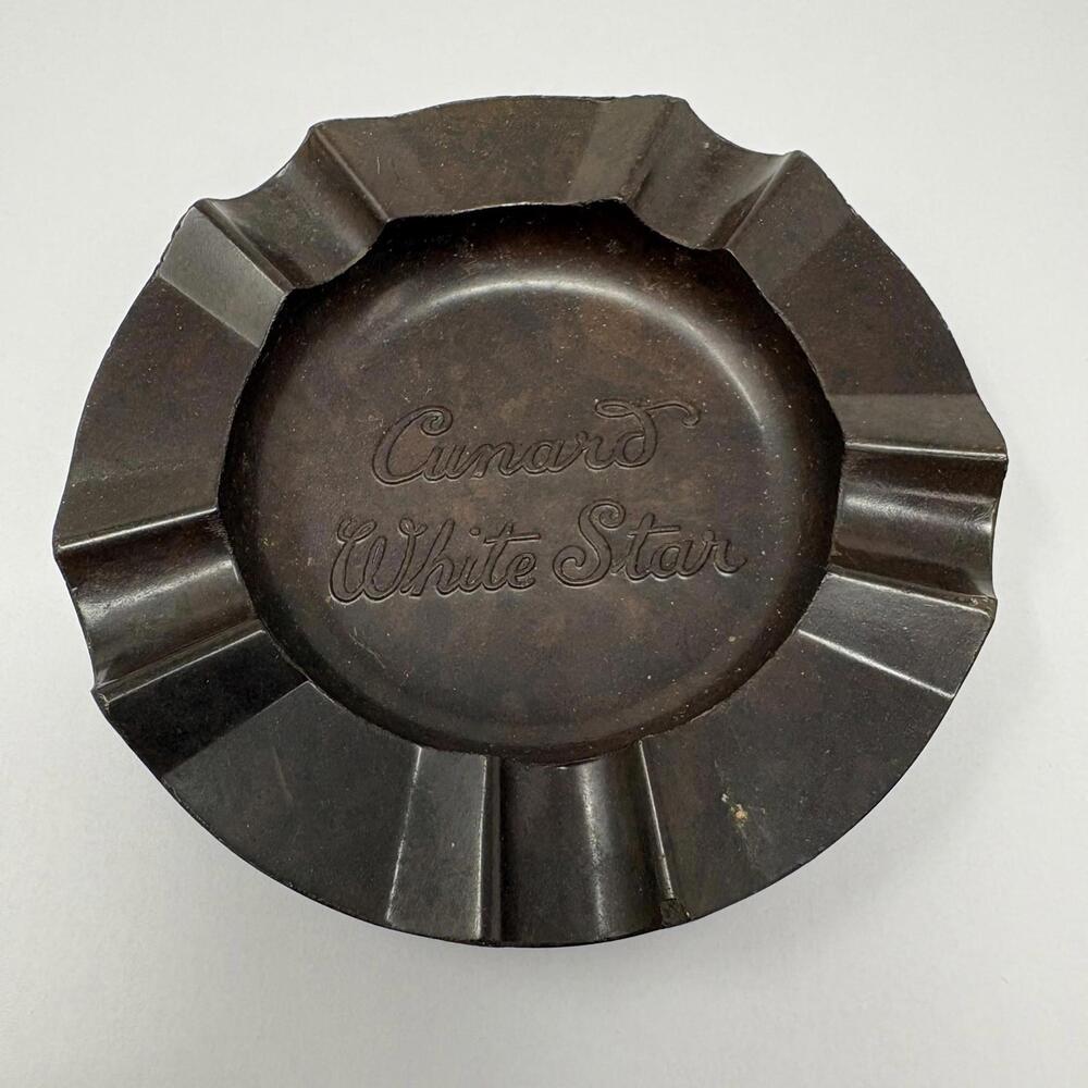 Vintage Cunard White Star Line Ashtray Fraser & Glass Ltd British Made Bakelite